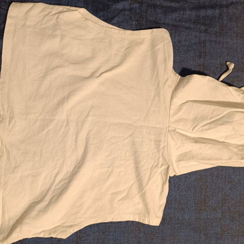 Noho crop hoodie shirt like new, white