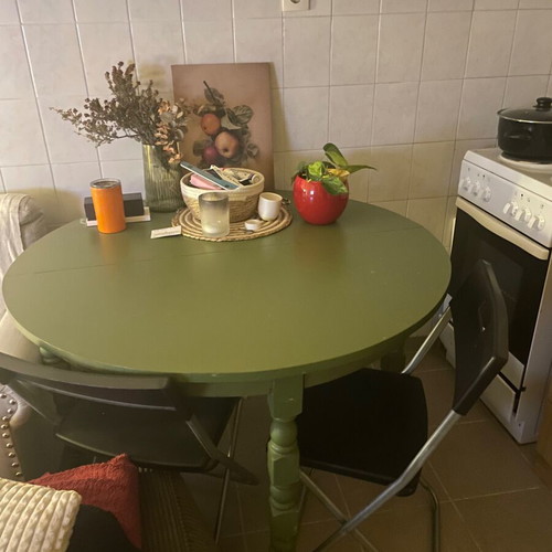 Vintage folding table like new