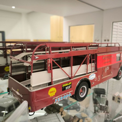 CMC Ferrari Transporter Fiat RN2 Bartoletti 1/18 like new collectible model