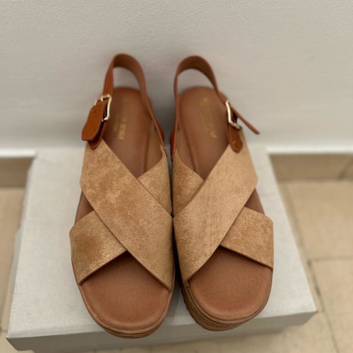 Alta Moda platform sandals brown and beige, new, size 40