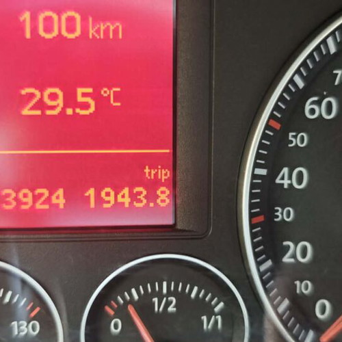 Volkswagen Eos 2008 like new, 1.6L petrol, manual, 180000 km