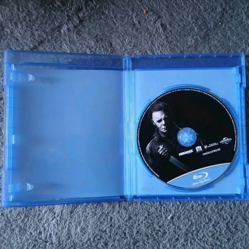 Halloween Blu-Ray like new, first two movies of the new trilogy