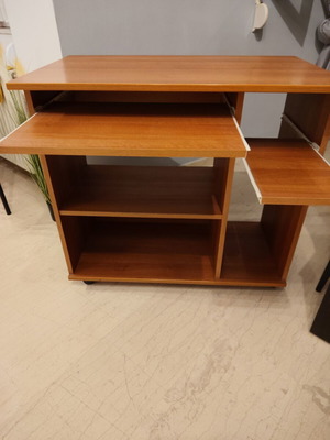 Office desk with wheels, sturdy, 90x56x84 cm