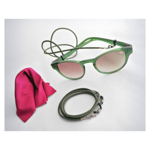 Moritz green sunglasses like new with case