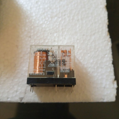 Omron G2R-2 24V DC/5A micro relays like new, pack of 7