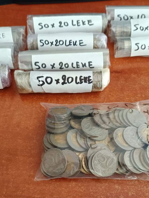 Albanian coins used, total 25,580 ALL in various denominations