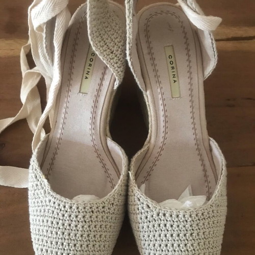 Corina woven espadrilles with 9 cm heel size 39, like new