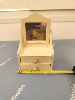 Wooden jewelry box new