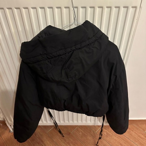 Bershka jacket S black like new