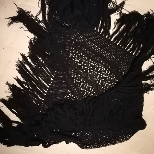 Cotton shawl vintage, like new