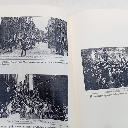 History books used, pack of 2 volumes