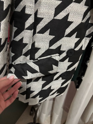 River Island jacket with houndstooth pattern like new, size M