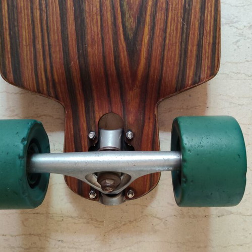 Skate used, 85×23 cm, Paris trucks, brown deck, green wheels
