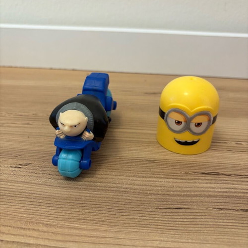 Happy Meal toys pack of 6 used with Minions and Looney Toons figures