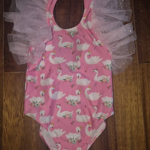 Girls' one-piece swimsuit like new, pink, size 110 cm