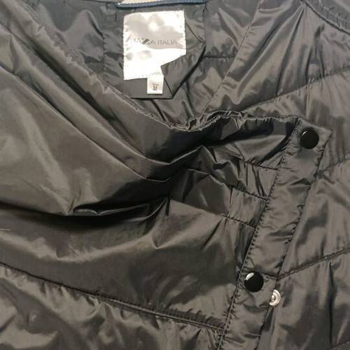 Piazza Italia lightweight short spring jacket like new, black