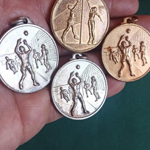 Vintage Volleyball Medals Tournois Classes A 1958 Set of 4 like new