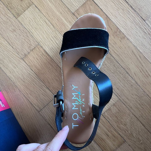 Tommy Hilfiger black flatform sandals, size 38