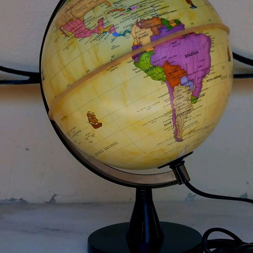 Globe illuminated new