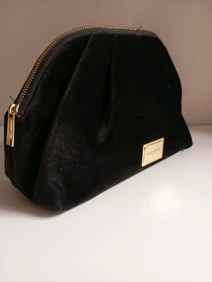 D&G women's velvet toiletry bag new black