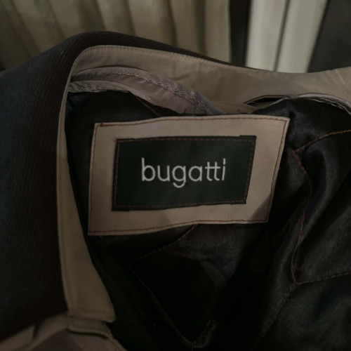 Bugatti men's trench coat like new, beige with removable lining