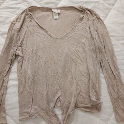 T-shirt with tie Medium