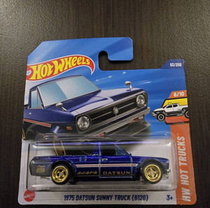 1975 datsun sunny truck (B120) hot wheels super treasure hunt