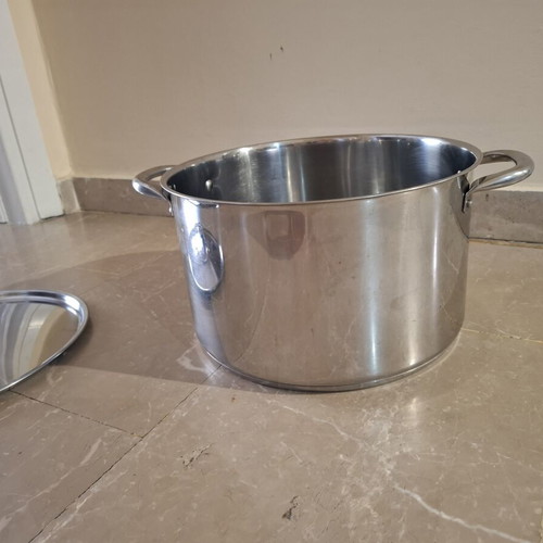 Large stainless steel pot Inox 30cm diameter