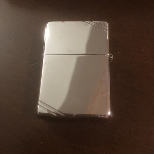 Zippo lighter like new