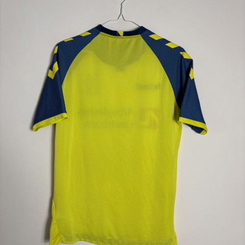 Brøndby IF jersey used, sizes M and L