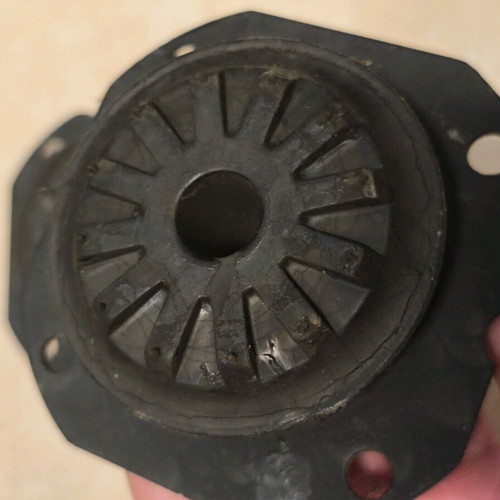 Front shock absorber mounts A33 new, pair
