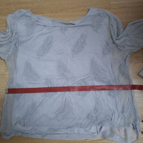 Gray transparent top with 3/4 sleeve like new, one size