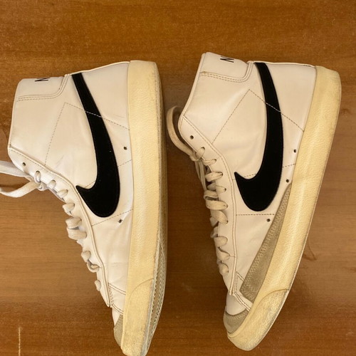 Nike Blazer Mid ’77 used, white-black, size 43