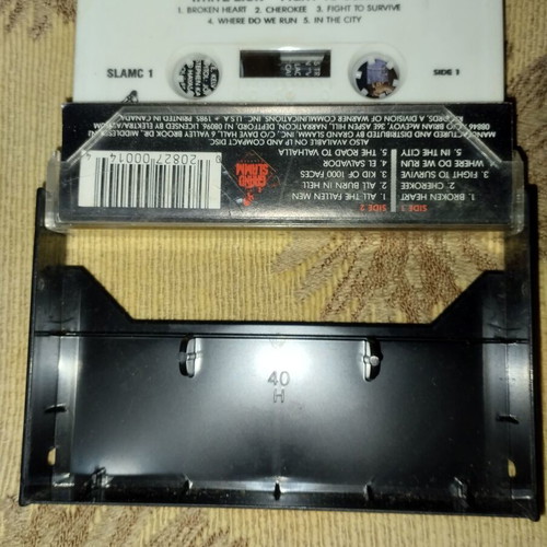 White Lion Fight To Survive cassette like new, metal