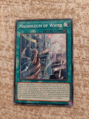 Yu-Gi-Oh Mausoleum of White like new