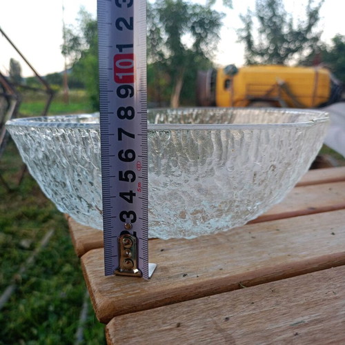 Glass fruit bowl vintage like new