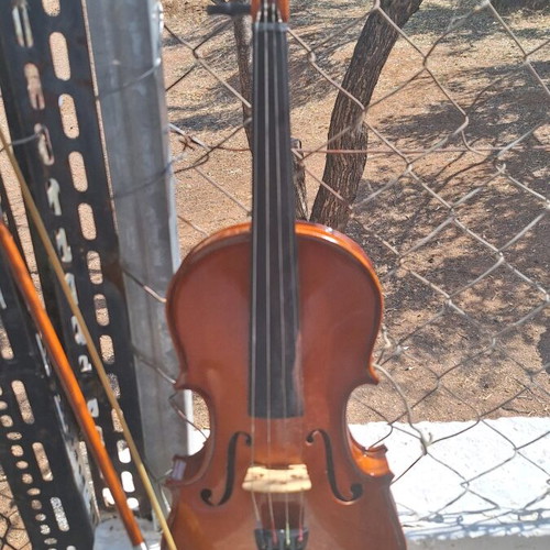 C.BECKER Violin 3/4 used with case, bow and rosin