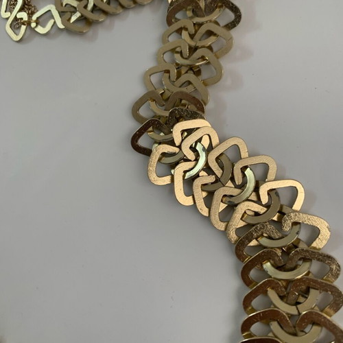 necklace / belt