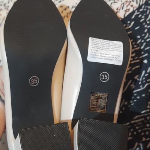 Beige high heels new, size 35.5