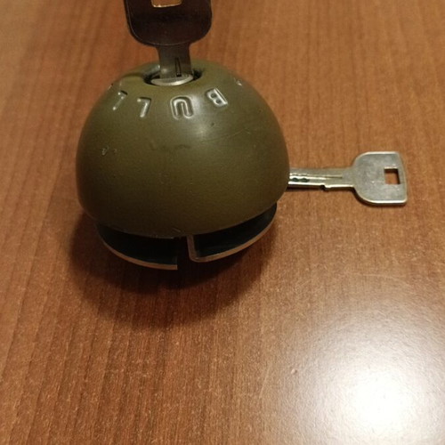 Bullet security lock like new for glass store door