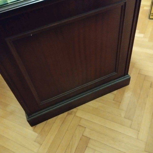 Mahogany bookcase and desk like new with drawers and cabinets