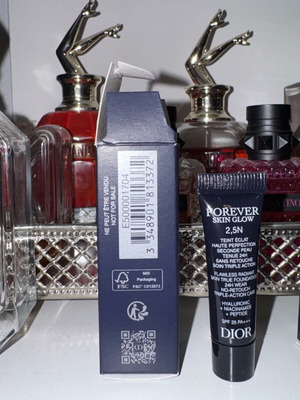 Dior Foundation mini καινούργιο