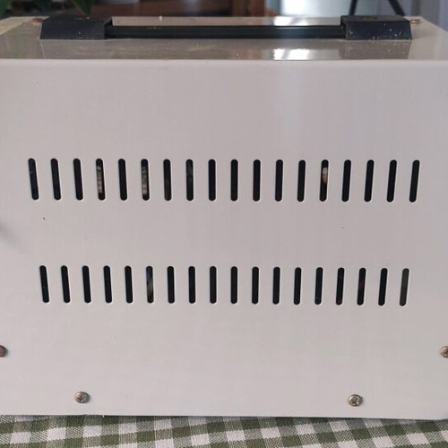 Voltage stabilizer like new