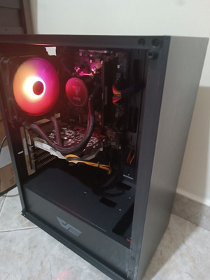 Desktop computer used with AMD Ryzen 3 3100, GTX 950, 8GB RAM