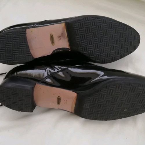 Kalogiou Oxford patent leather shoes like new, size 40, black