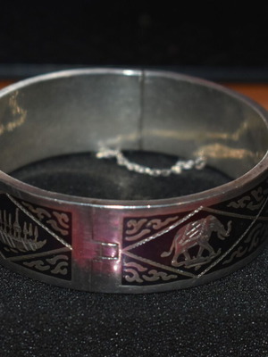 Vintage silver bracelet used