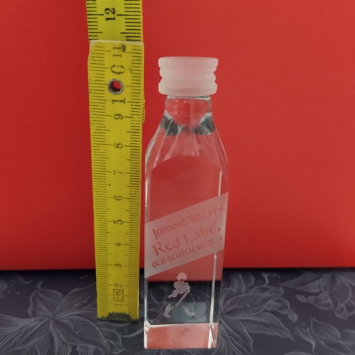 Johnnie Walker Red Label Crystal Miniature like new