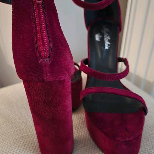 Mytilakis Burgundy High Heels Sandals size 37 like new