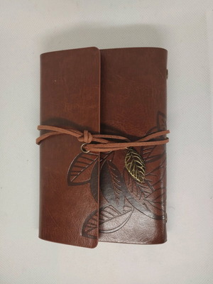 Δερμάτινο σημειωματάριο καφέ ολοκαίνουργιο με 80 αποσπώμενα φύλλα