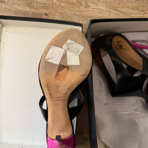 Giuseppe Zanotti high heel sandal new, size 40, black